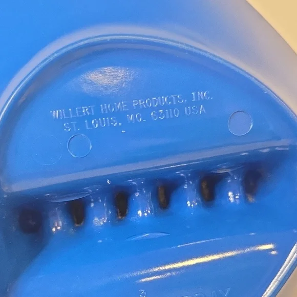 Vintage Anholt MCM Atomic Boomerang Melamine Ashtray - Royal Blue - Picture 3 of 9